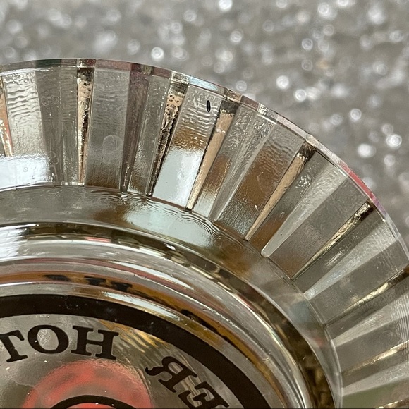 Pick 1! Vintage Las Vegas glass ashtray decor - Picture 7 of 7